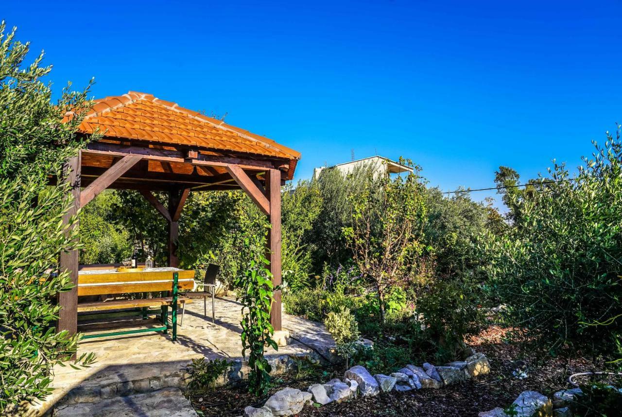 Home Away From Home With Outdoor Pool, Botanical Garden And A Beautiful Sea View Kaštela Extérieur photo